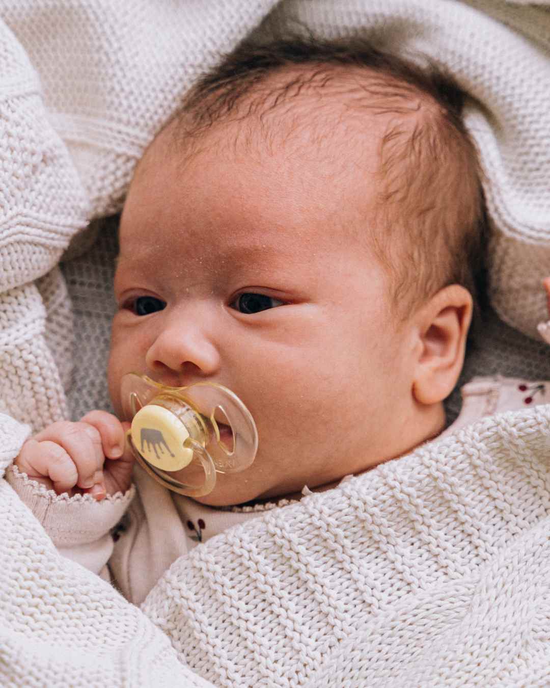 Le f**king mythe du besoin de succion 5 bebe-le-fucking-mythe-du-besoin-de-succion-du-bébé10